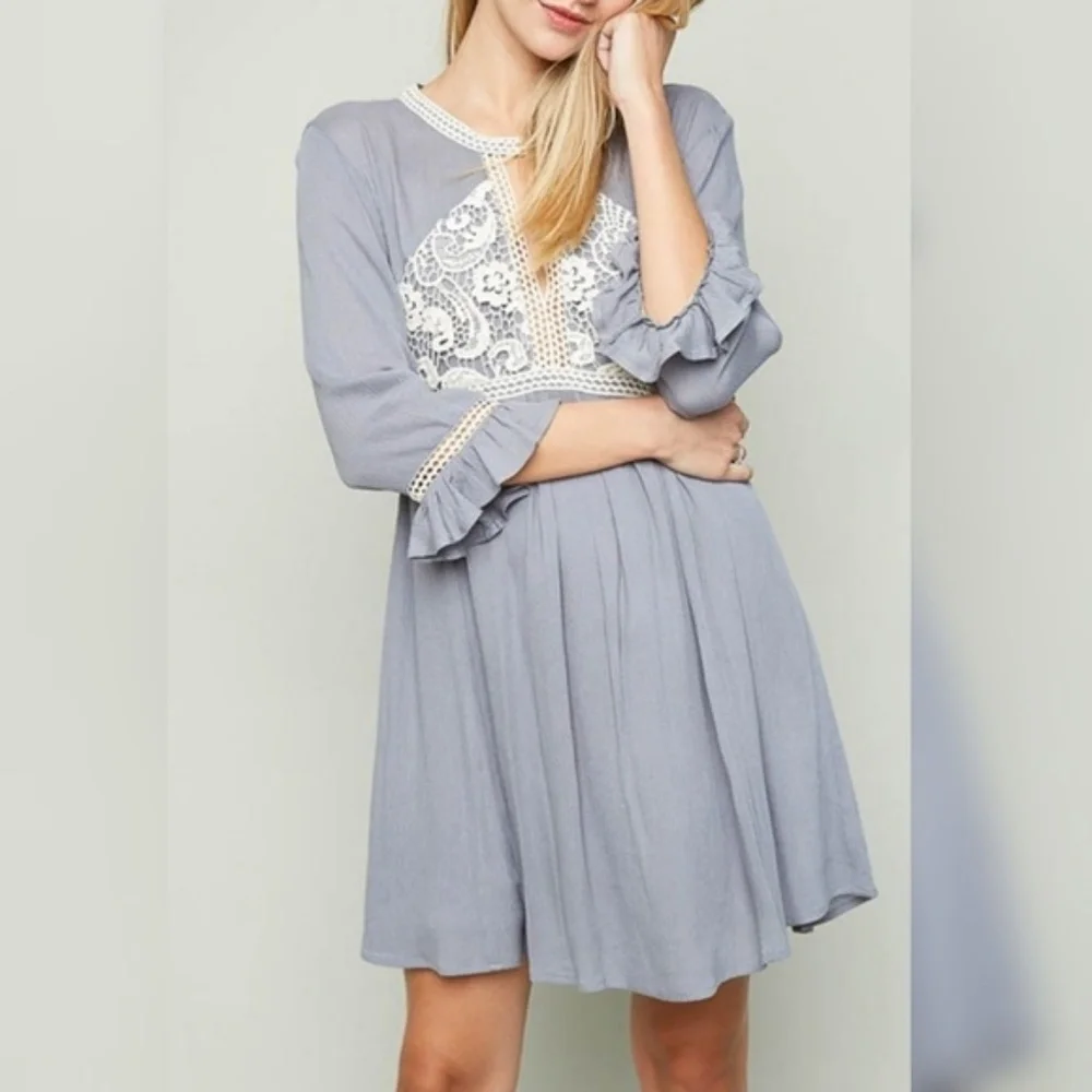 LAST DAY!! Boho Lace Front Dress - Picture 2 of 4